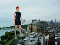 collage handheld smiling red_hair celebrity lesbians avril_lavigne boats platforms hayley_williams bling docop