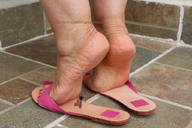 collage feet soles in_shoe shrunken_men shrunken_man pedicure floor anna imminent_crush piesguatemala3