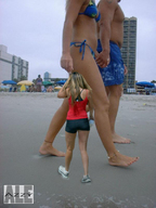 collage beach barefoot couple shrunken_woman sand azzy_ale