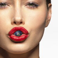 giantess collage vore earth giga planet mouth green_eyes face close_up lipstick planet_vore jessica_biel accasbel