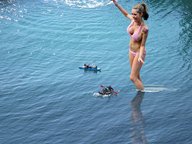 jess_catches_flip_flop_thief_by_accasbel-d6esdc6.jpg