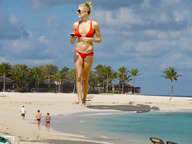 giantess collage blonde swimsuit beach barefoot low_angle wonderslug shrunken_people sunglasses sand sky leann_rimes