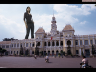 giantess collage brunette outdoors palace looking_into_distance tourpia