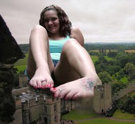 crush collage barefoot castle smiling sitting bbw red_nails toe_rings