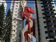 giantess collage buildings point_of_view trees looking_at_viewer power_lines pequeno walking_around dressing_gown brittany_murphy