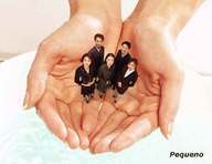 gentle collage handheld water wet smiling shrunken_people looking_at_viewer cupping_hands pequeno business_people