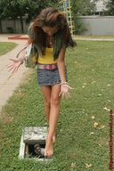collage long_hair barefoot skirt brunette shrunken_man lilipucien