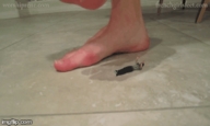 crush blood animation shrunken_man frenchgirlsfeet
