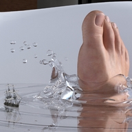 feet barefoot bath water splash ships openhighhat bath_interrupted