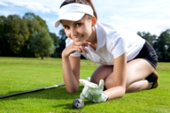 earth smiling kneeling shorts golf outdoors trees golf_club glove visor flick shrunken_planet zboczony