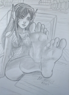 giantess feet toes barefoot soles foot_crush shrunken_man kasumikills pencil_sketch