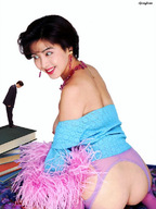 collage butt asian shrunken_man no_background looking_at_tiny goingdown