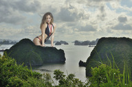 hannah_davis___halong_bay_by_natkatsz-dahnq9s.jpg