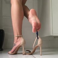 collage feet toes high_heels legs shrunken_man suit dangle pedicure tattoo msku