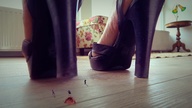 Run_Our_Giant_Stepmom_Hunting_Us_SFX_Loryelle_Giantess_Feet_Feti