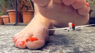 feet barefoot airplane shrunken_man nail_polish toe_nails raised_foot imminent_crush loryelle