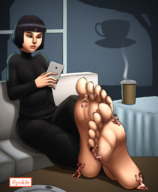 drawing nude black_hair color barefoot climbing brunette foot_worship sitting shrunken_woman between_toes on_foot spokle