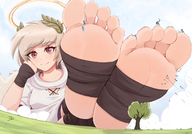 feet mega blonde clothed toes smiling tree sitting soldiers halo arrows tunic raps