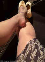 giantess feet toes soles shrunken_man thighs lower_body flat_shoes