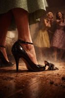 worship point_of_view voidprincess giantess high_heels slave shrunken_man 1950s looking_at_tiny ai_art