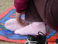 7473 - crush feet foot giantess man small socks.jpg
