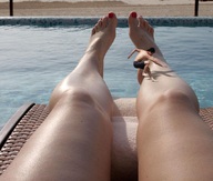 collage feet shrunken_men legs pool leap