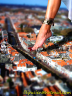 giantess collage feet city mega barefoot lilipucien