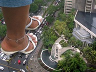 giantess crush feet cars high_heels traffic